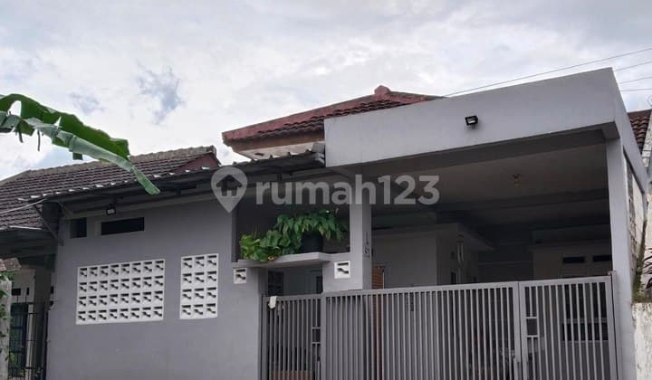 Rumah Minimalis Siap Huni Lokasi Streategis di Komplek Cibaduyut
