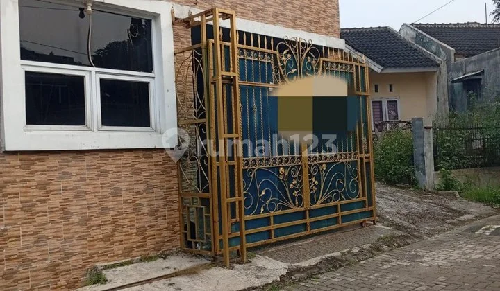 rumah minimalis siap huni 2 lantai di komplek jatinangor
