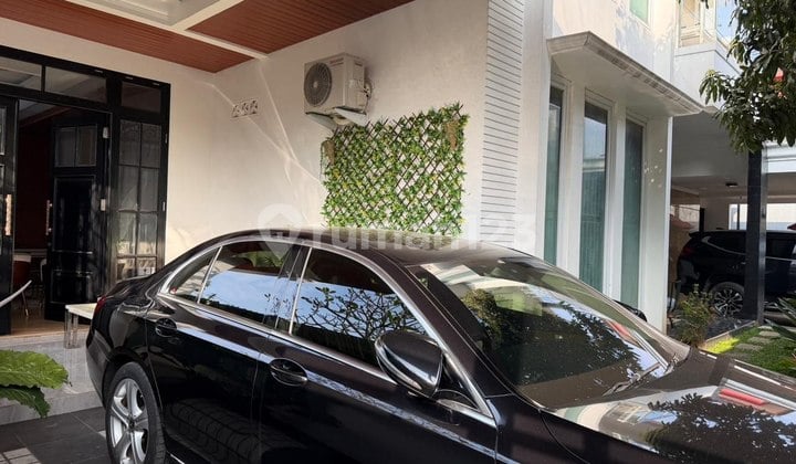 Rumah Minimalis Modern Siap Huni Mewah di Komplek Buah Batu