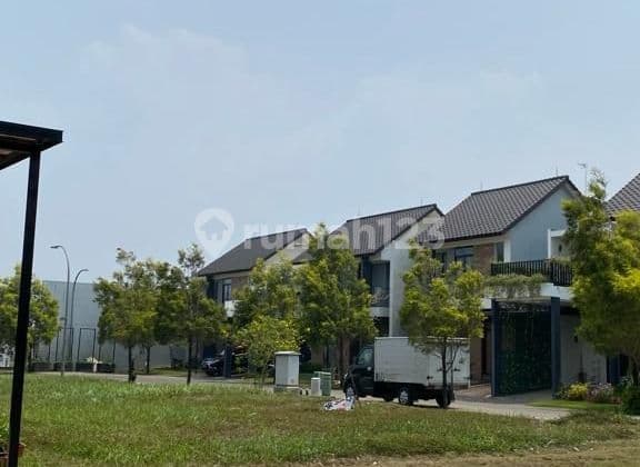 Corner Lot in Lokacitra Cluster, Kota Baru Parahyangan