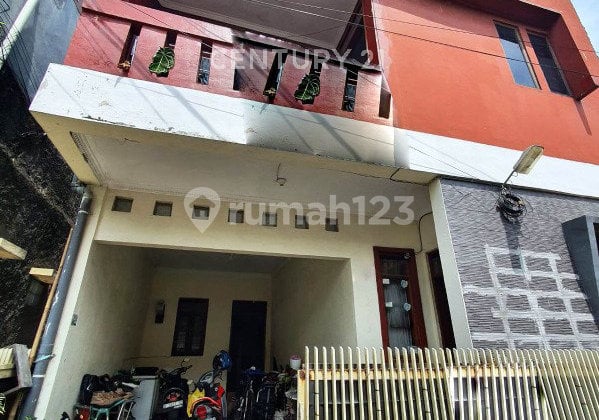 Rumah 2 Lantai Siap Huni, Dipusat Bandung, Jl. H. Kurdi, Moh Toha