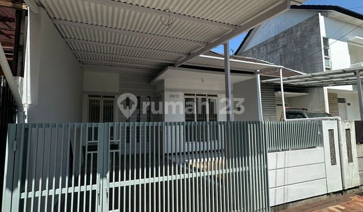 Ready to Occupancy! 3-Bedroom House in Taman Kopo Indah 3 Block E (Near Soroja Toll Road)