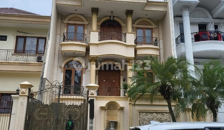 Jual Rumah Walet Elok PIK 1 Boulevard Sudah SHM Luas Tanah 180m