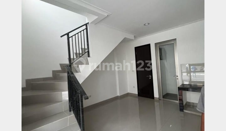 Jual Rumah PIK 2 Cluster Nashville 4.5x10m Kosongan, Ready 2 Unit