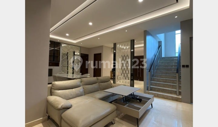 Rumah Fully Furnished High Quality Golf Island Pik Uk 10X15m 3 KT