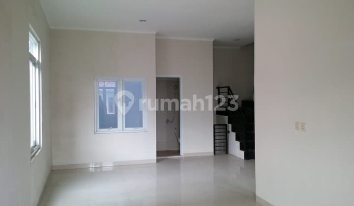 Turun Harga Rumah Sayap Sutami Setrawangi