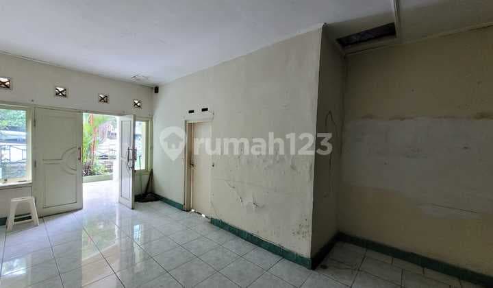 Turun Harga Ciateul, Rumah Tua Hitung Tanah