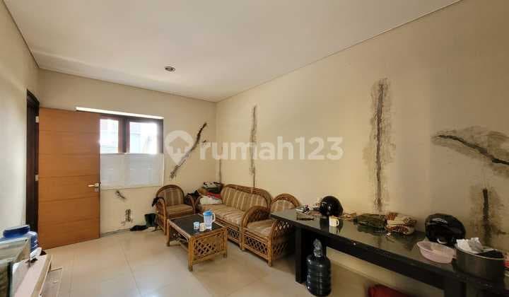 Nice 2-Story House in Setra Duta, Bandung