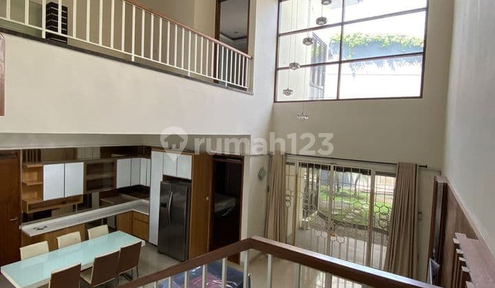 Rumah Bagus Furnished di Mekar Wangi, Bandung