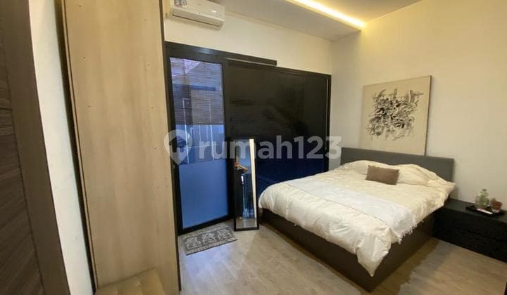 Jual Cepat Rumah Bagus Setraduta Mainroad