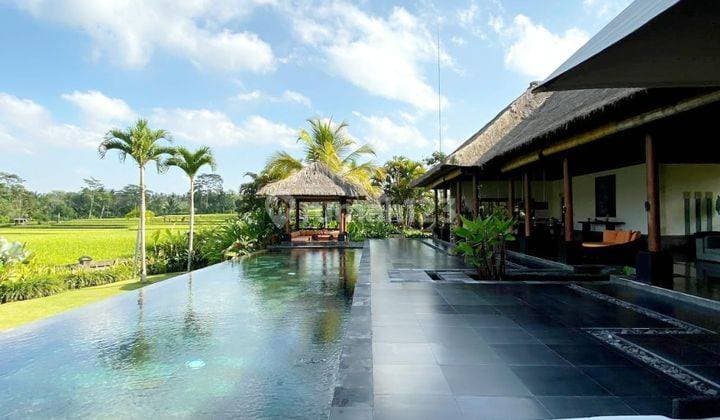 Romantic Hideaway Villa At Ubud, Bali
