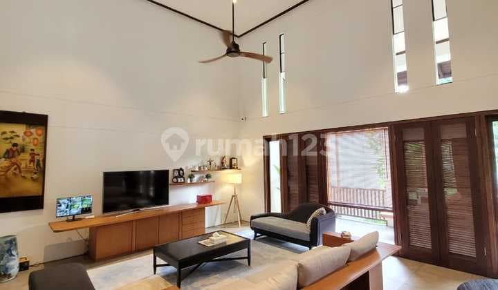 Luxury Home At Sayap Ciumbuleuit