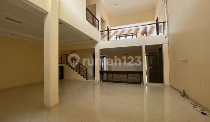 Beautiful 2-Story House in Setra Indah, Pasteur Wing.