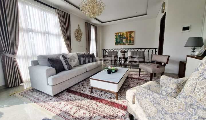 Nice Luxurious 2-Story House Setiabudhi Regency