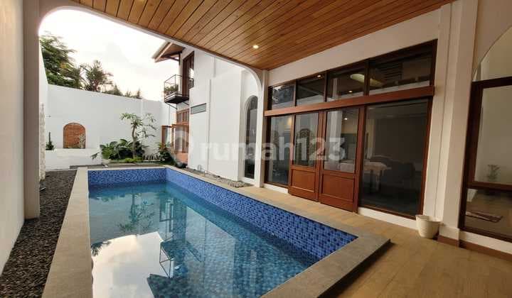 Luxury Home at Sayap Geger Kalong, Bandung