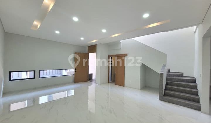 Brand New Home Setraduta