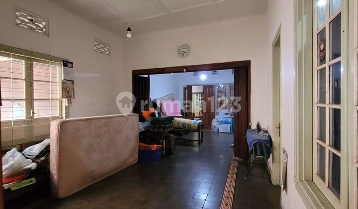 Price Drop! Gatot Subroto Mainroad House, Bandung