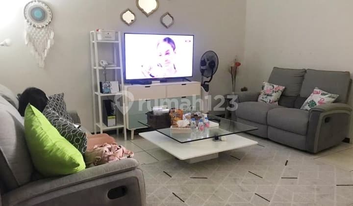 Good Furnished House in Kota Baru Parahyangan Purbasari