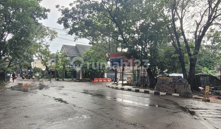 Tanah Jl Banteng, Sayap Pelajar Pejuang (Mainroad) Premium Location !
