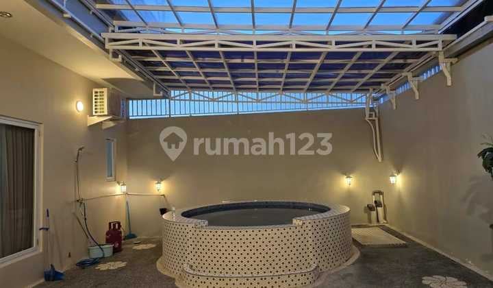Rumah Baru Dekat Pantai Matahari Terbit