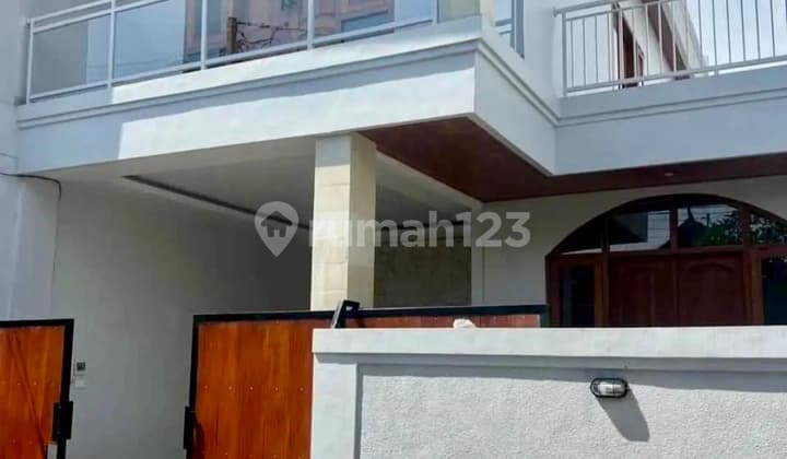 Rumah Semi Villa Nuansa Hijau di Ubung Denpasar - SHM