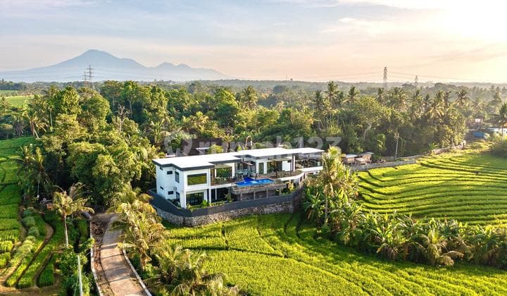 Luxury Villa View Laut Sawah Dan Gunung Di Tangguntiti
