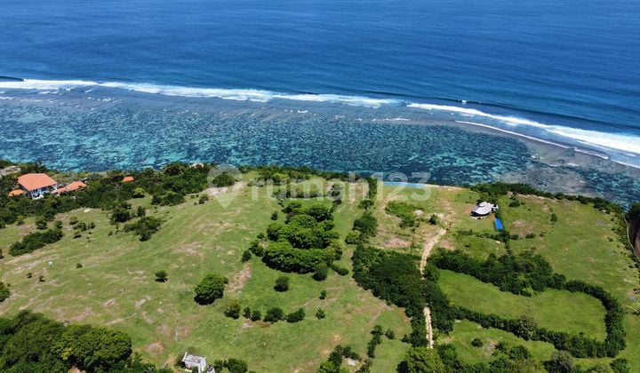 Land Erosion Cliff Front Pandawa Beach