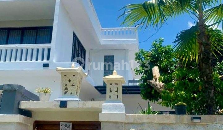 Hunian Semi Villa Modern Full Furnished di Ungasan