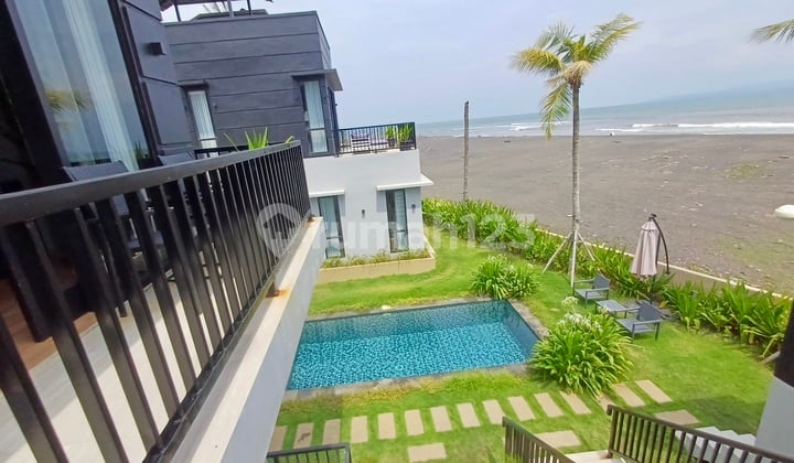 Villa Beachfront Brand New di Pantai Saba - Freehold / Leasehold