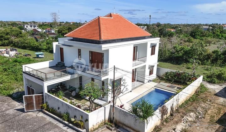 Modern Villa Ready to Occupy Near Sidewalk Mall Jimbaran