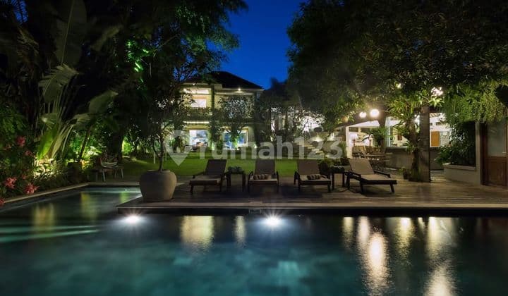 Villa Canggu Furnished Walking Distance To Nelayan Beach