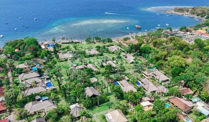 Luxury Beachfront Resort Buleleng North Bali
