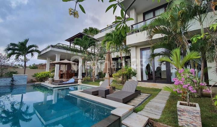 LUXURY VILLA JIMBARAN WITH OCEAN AND SUNSET VIEW