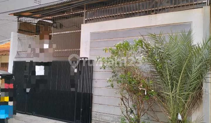Rumah Hunian 2 Lantai di Jembatran Baru Cengkareng Siap Huni Rumah Hunian 2 Lantai di Jembatran Baru Cengkareng Siap Huni