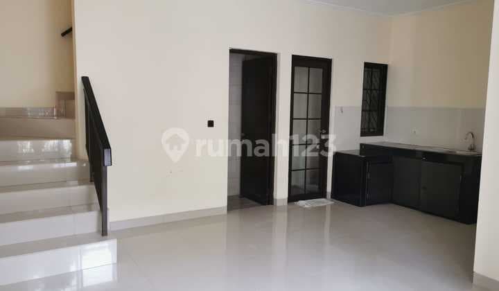 Rumah 2 Lantai di Green Village Siap Huni Kondisi Unfurnish