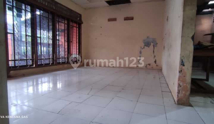 Rumah di Komplek Ciledug Indah Tangerang Lokasi Strategis Nego