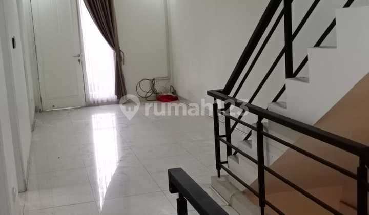 Rumah 2 Lantai Siap Huni di Metro Permata Lokasi Strategis Nego