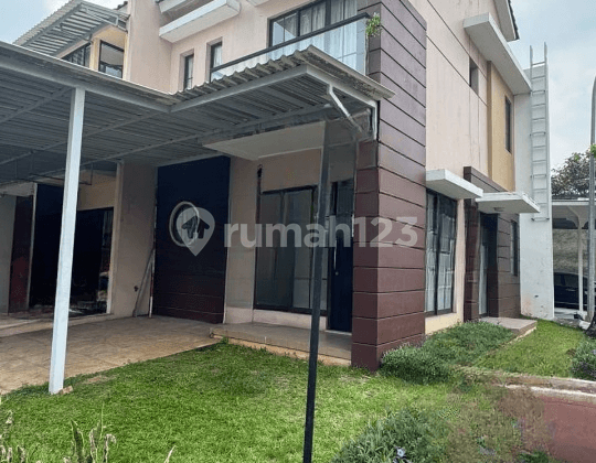 Rumah Siap Huni di Cluster East Asia Green Lake City Posisi Hoek