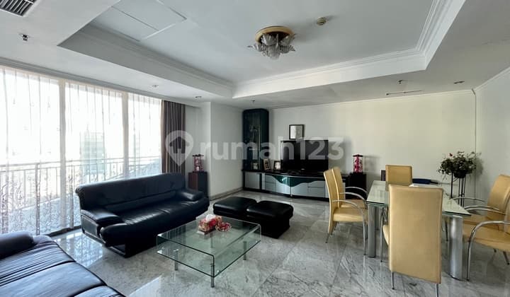 Kondominium Regency 3br Luas 134m2, Akses Langsung Ke Tunjungan Plaza Surabaya