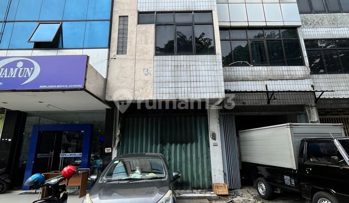 Dijual Ruko Strategis di Jalan Waspada Surabaya – Dekat Pasar Atom & ITC, Lokasi Ramai!