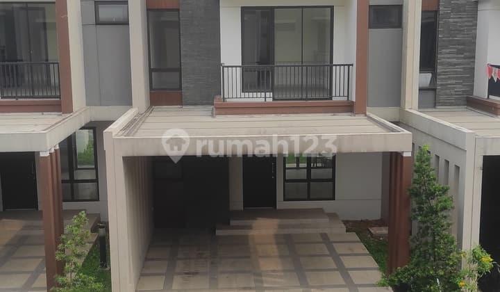 Rumah di Podomoro Golf View Cimanggis, 3Br, 2 Lantai, Nego Sampai Jadi