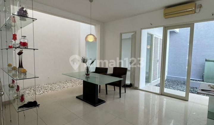 Dijual Rumah Siap Huni Pakuwon City, Cluster San Antonio