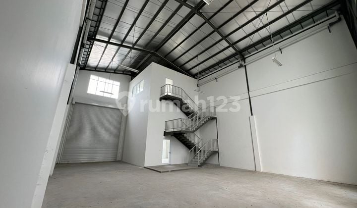 Dijual Gudang AKR Gem City ELP, Pelabuhan Jipe, Manyar, Gresik