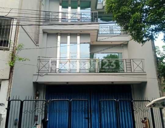 Dijual Ruko Siap Pakai Jalan Genteng Besar, Surabaya Pusat