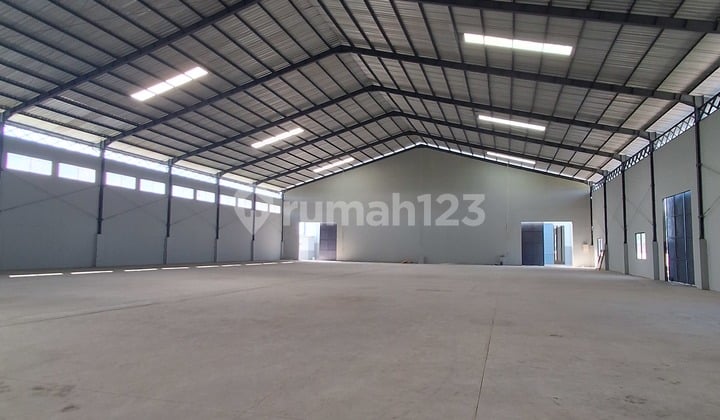 For Rent Warehouse Margomulyo Indah, Surabaya Good Fully Renovated For Rent Warehouse Margomulyo Indah, Surabaya Good Fully Renovated