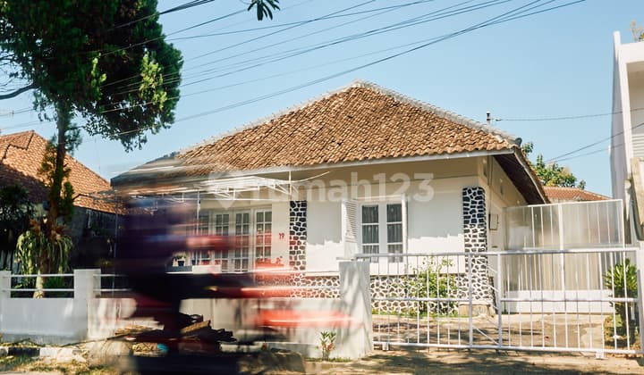 Dijual Rumah Heritage Tengah Kota Bandung