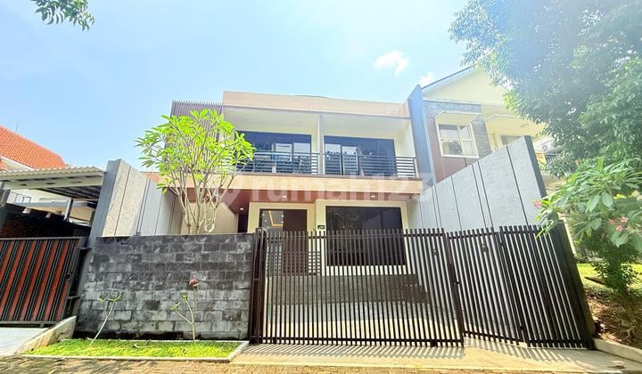 Ready-to-Live House in the Cool Mountain View Area of Sentul City