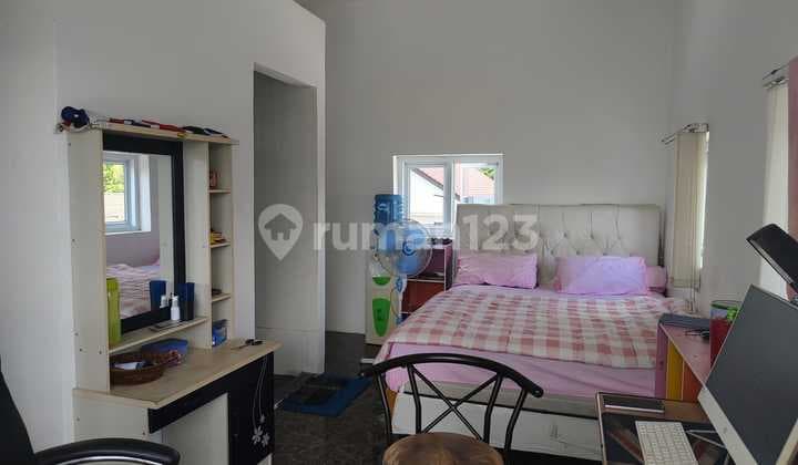 Rumah Siap Huni 2 Lantai Semi Furnisched Ada Rofftop Sentul City