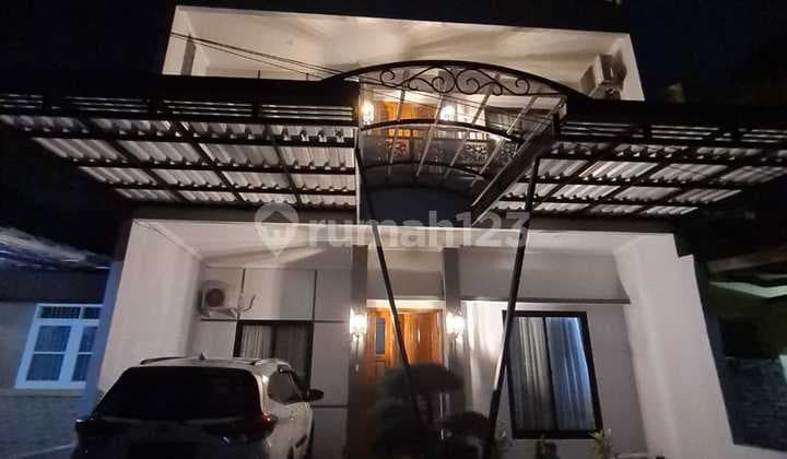 Rumah Mewah Full Furnish View Pengunungan