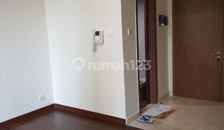 Good Clean Apartment Ready to Move in West Jakarta